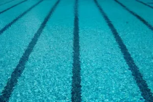Ozon Schwimmbad Nachteile – Welche Nachteile und Grenzen die Ozonbehandlung bei der Wasseraufbereitung im Pool haben kann